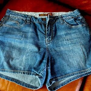 EUC-JD Zanadi distressed relaxed fit jean shorts